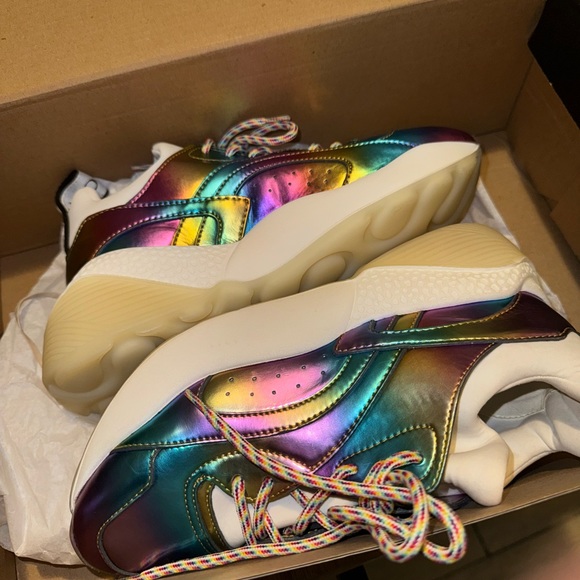 Stella McCartney Eclypse metallic rainbow sneakers - Picture 3 of 10